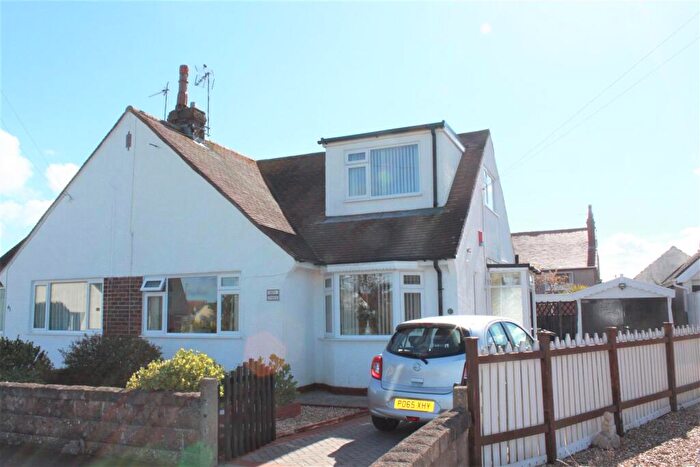 2 Bedroom Semi-Detached Bungalow For Sale In Bryn View Road, Penrhyn Bay, Llandudno, LL30