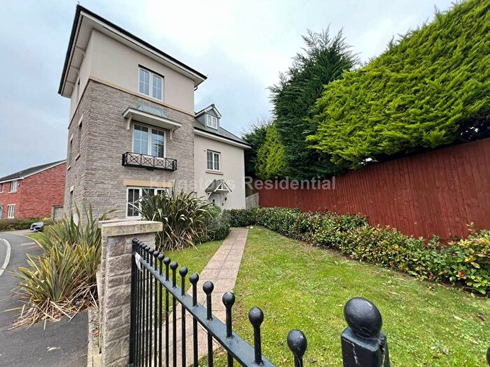 4 Bedroom Detached House To Rent In Canon Walk, Llandough, CF64