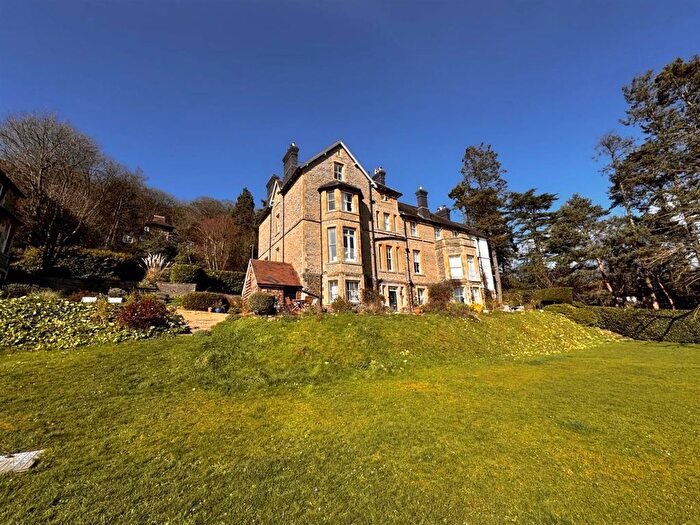 2 Bedroom Flat For Sale In Wells Road, Malvern, WR14