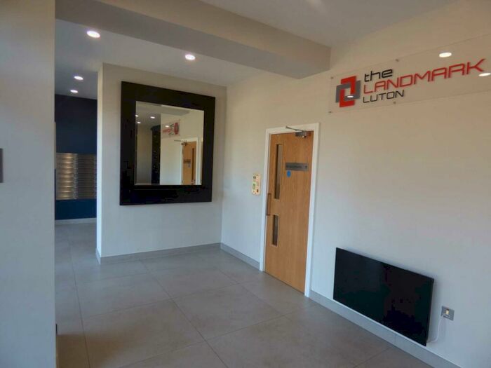 1 Bedroom Apartment To Rent In The Landmark, Luton, LU1