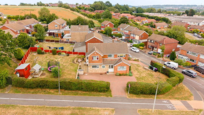 4 Bedroom Detached House For Sale In The Haverlands On Gonerby Hill Foot, Grantham, NG31