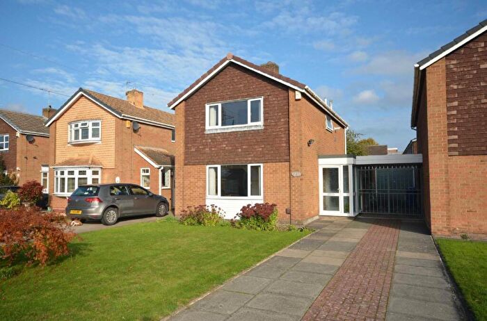 3 Bedroom Detached House To Rent In Breydon Close, Shelton Lock, Derby, DE24