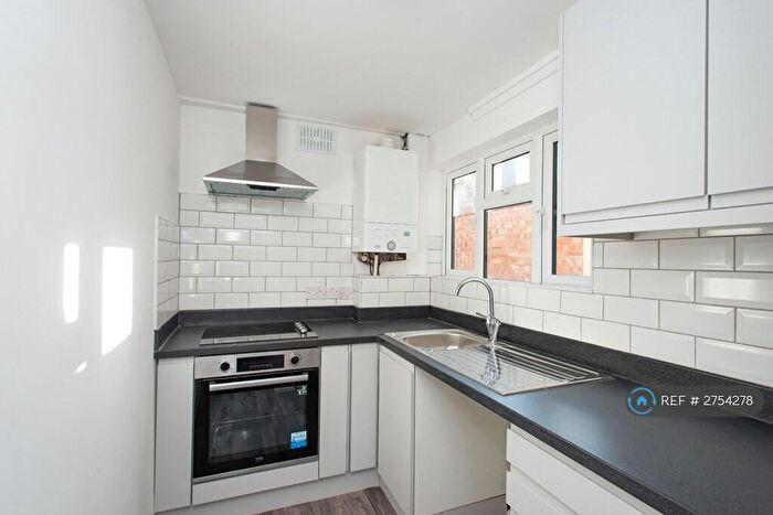 2 Bedroom Terraced House To Rent In Marlborough Road, Gillingham, ME7