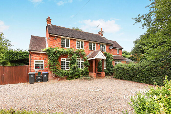 5 Bedroom Detached House To Rent In Village Lane, Hedgerley, Slough, SL2