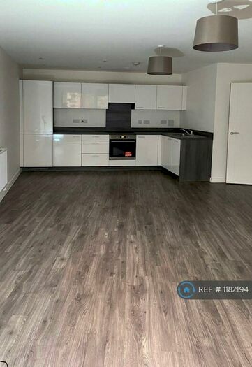 1 Bedroom Flat To Rent In Connersville Way, Croydon, CR0