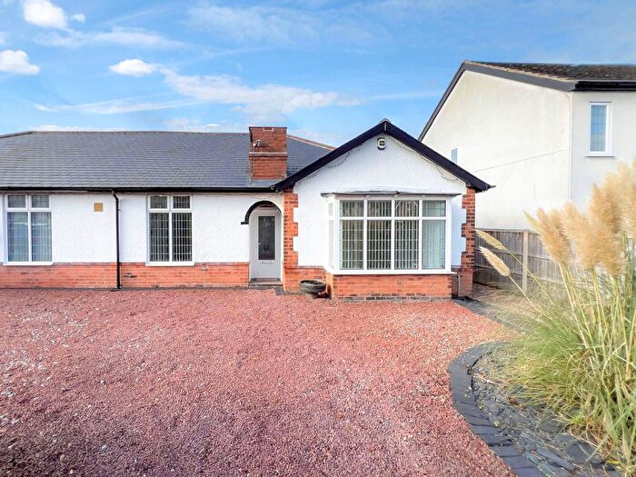 2 Bedroom Bungalow To Rent In Clifton Grove, Mansfield, NG18