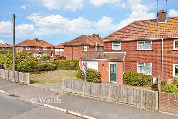 3 Bedroom Semi-Detached House For Sale In Redsull Avenue, Deal, Kent, CT14