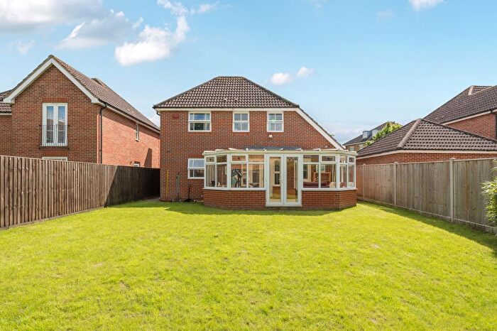 4 Bedroom Detached House For Sale In Cippenham, Slough, Berkshire, SL1