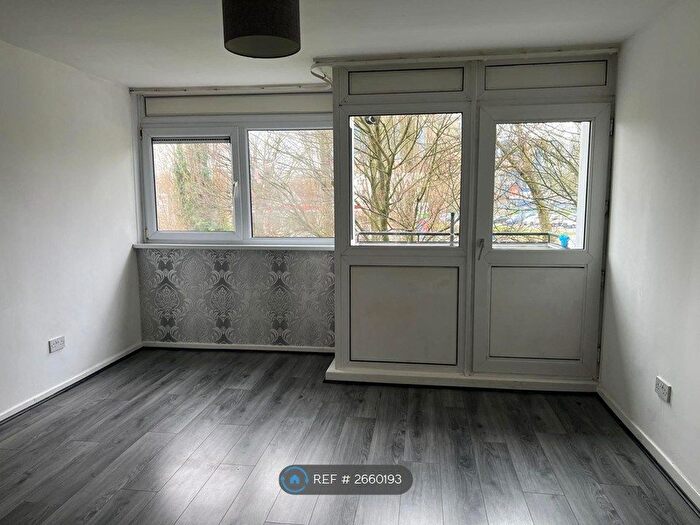 2 Bedroom Flat To Rent In Spon Gate House, Coventry, CV1