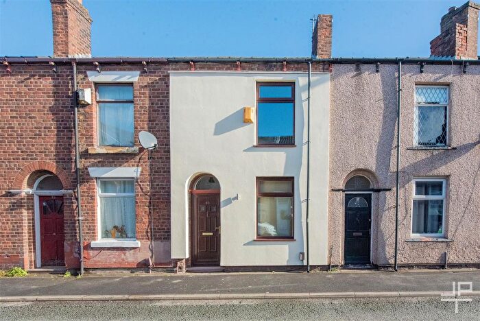 2 Bedroom Terraced House To Rent In Chapel Green Road, Hindley, Wigan, WN2