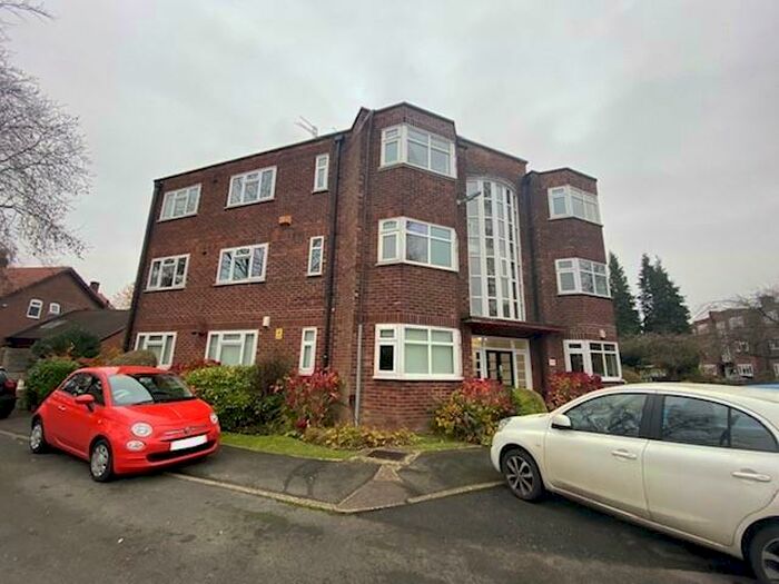 3 Bedroom Flat To Rent In Ballbrook Court, Didsbury, Manchester, M20
