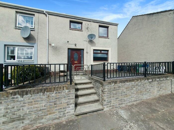 3 Bedroom End Of Terrace House To Rent In Shepherds Park, Leven, Fife, KY8