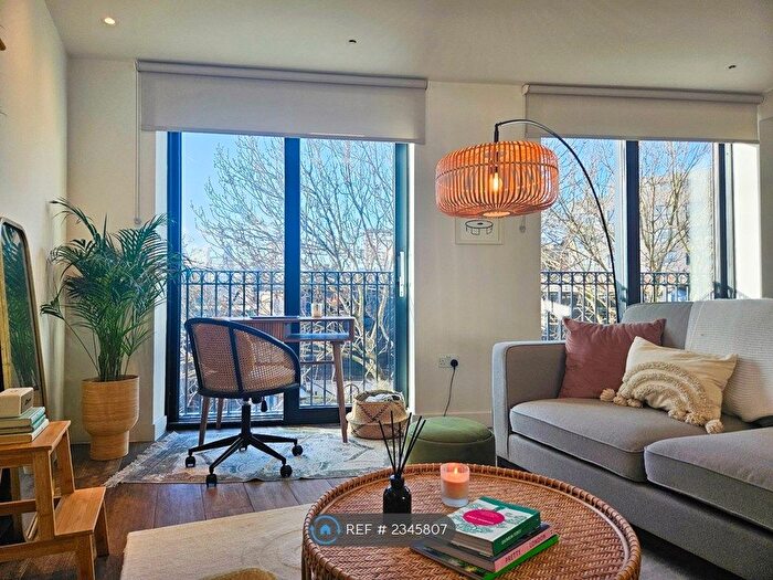 1 Bedroom Flat To Rent In Dressage Court, London, E2