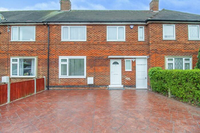 3 Bedroom Semi-Detached House To Rent In Firbeck Road, Wollaton, Nottingham, NG8