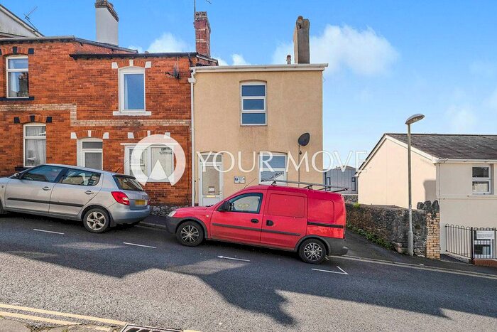 2 Bedroom End Of Terrace House To Rent In Tudor Road, Newton Abbot, Devon, TQ12