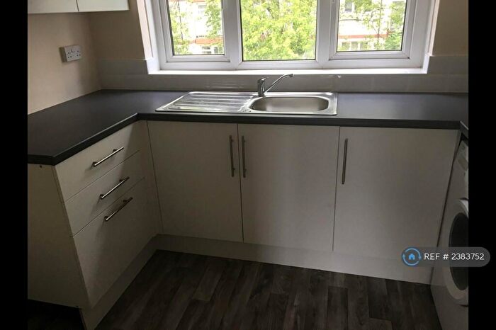 1 Bedroom Flat To Rent In Winyates, Redditch, B98