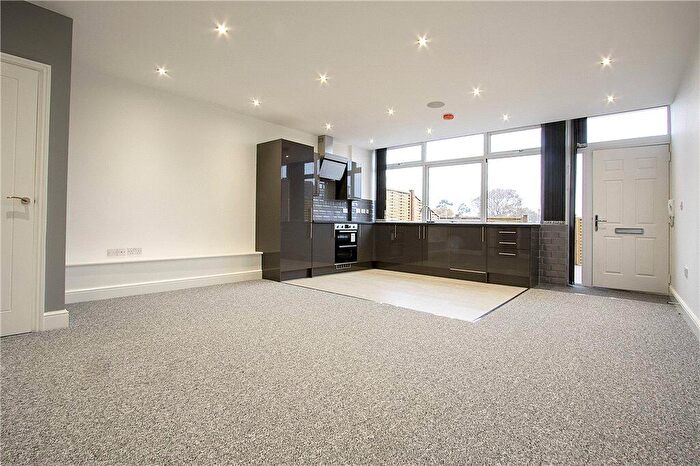 1 Bedroom Flat To Rent In Crockhamwell Road, Woodley, Reading, RG5