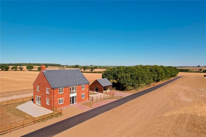 5 Bedroom Detached House To Rent In Stratford Road, Whaddon, Milton Keynes, Buckinghamshire, MK17