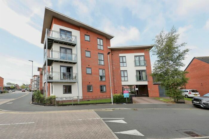 2 Bedroom Flat For Sale In Columbia Crescent, Wolverhampton, WV10