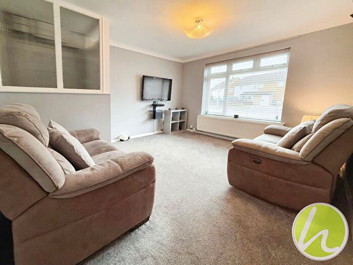 2 Bedroom Semi-Detached Bungalow For Sale In Digby Road, Corringham, SS17
