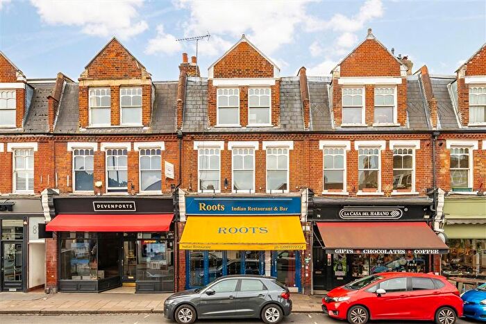 1 Bedroom Flat To Rent In High Street, Teddington, TW11