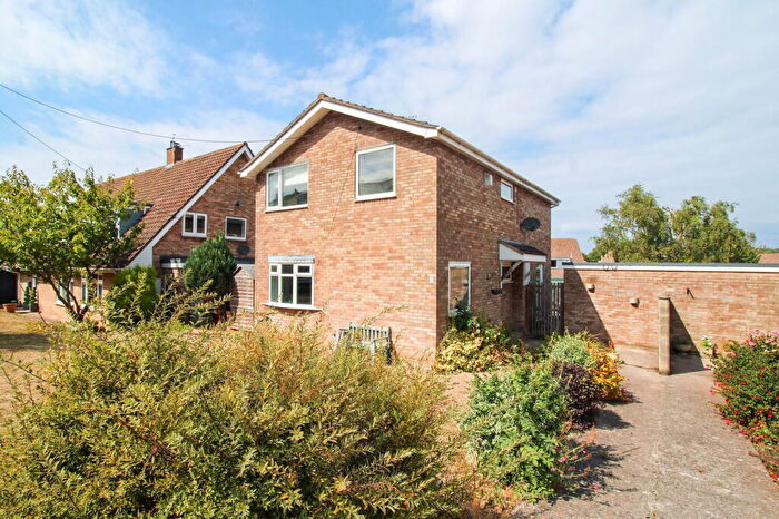 4 Bedroom Detached House For Sale In High Street, Portbury, Bristol, BS20