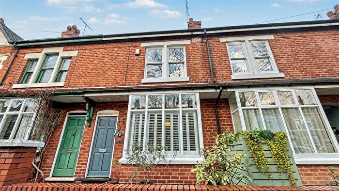 3 Bedroom Terraced House For Sale In First Avenue, Selly Park, Birmingham, B29