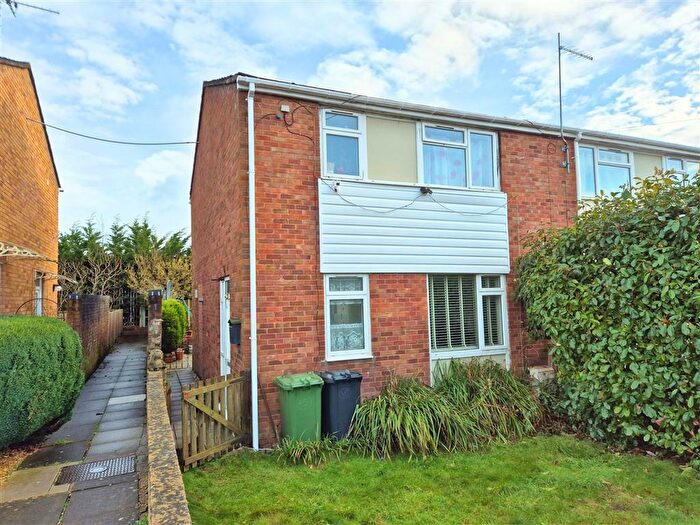 3 Bedroom End Of Terrace House For Sale In Hopyard Close, Leominster, HR6