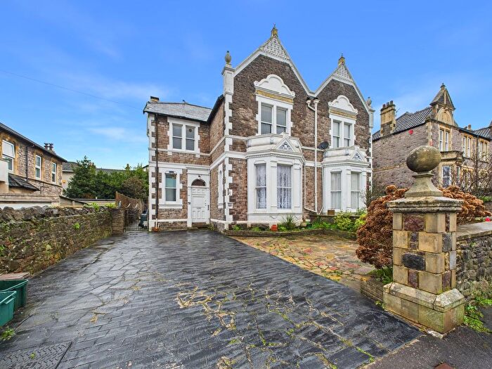 4 Bedroom Semi Detached House For Sale In Hill Road, Weston-Super-Mare, BS23