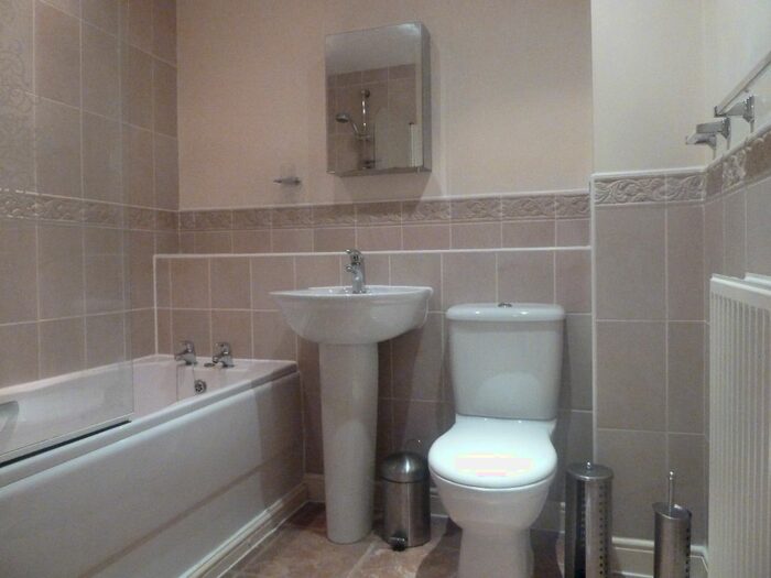 1 Bedroom Flat To Rent In Lordswood Road, Harborne, Birmingham, B17