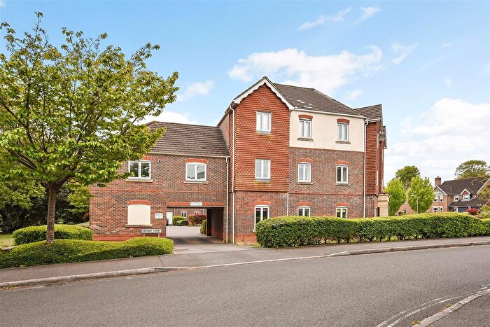 1 Bedroom Maisonette To Rent In Denning Mead, Andover, SP10