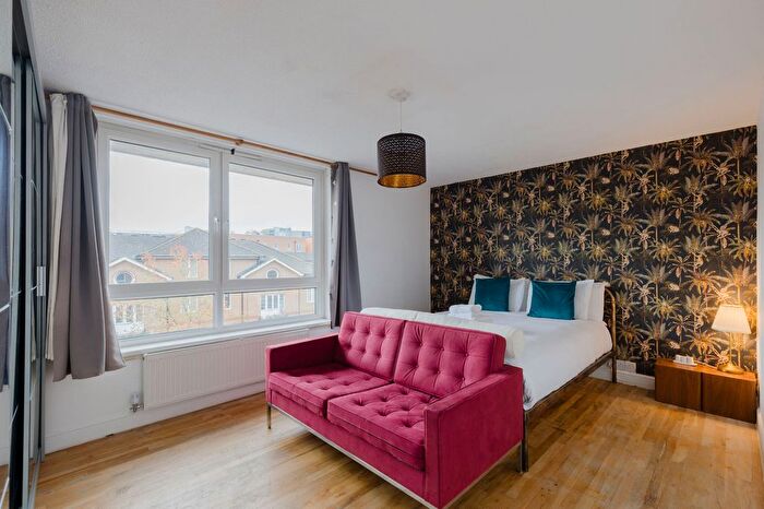 1 Bedroom Flat To Rent In Brodlove Lane, London, E1W