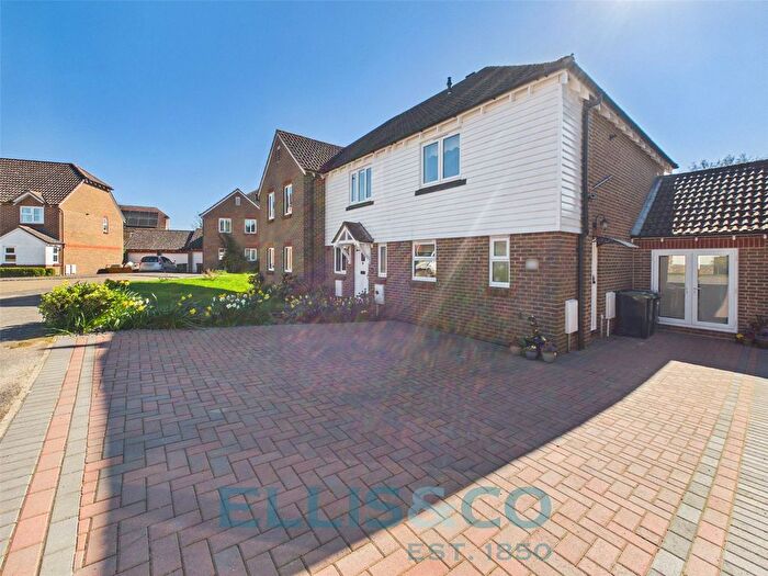 3 Bedroom Semi-Detached House For Sale In The Forstal, Hadlow, Tonbridge, Kent, TN11