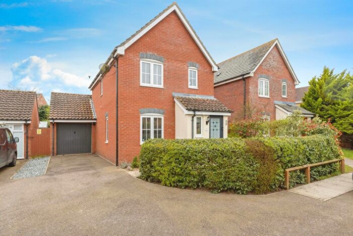 3 Bedroom Detached House For Sale In The Cains, Taverham, Norwich, NR8