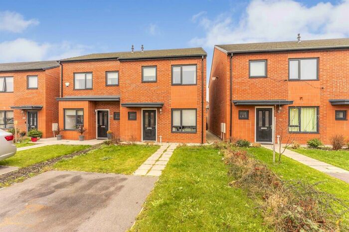 3 Bedroom House To Rent In Faversham Way, Birkenhead, CH42