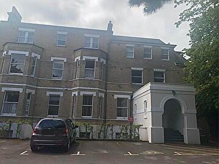 Studio To Rent In Poole Road, Bournemouth, BH2