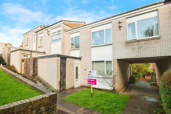 4 Bedroom Terraced House For Sale In Awel Mor, Llanedeyrn, Cardiff, CF23