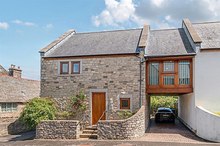 3 Bedroom Property For Sale In Newton Grange Close, Swanage, BH19