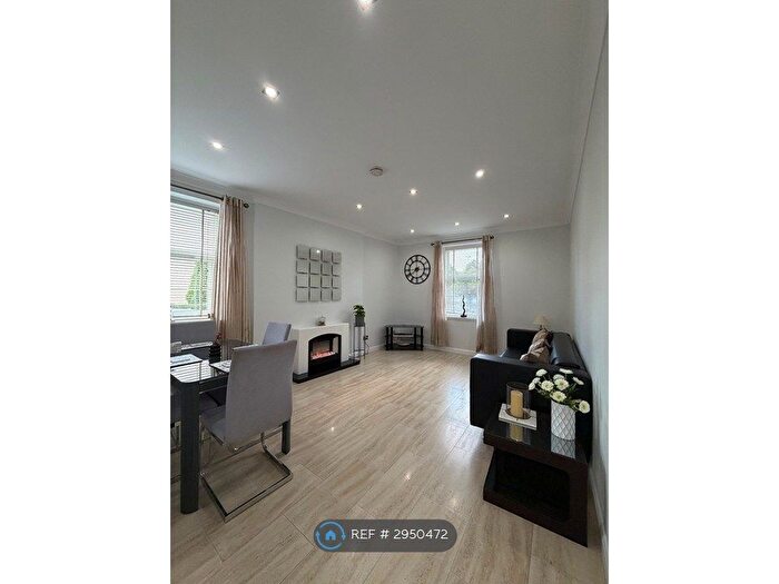 2 Bedroom Flat To Rent In Whitson Crescent, Edinburgh, EH11