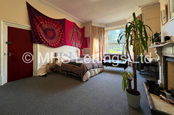 8 Bedroom Terraced House To Rent In Hyde Park Road, Leeds, LS6