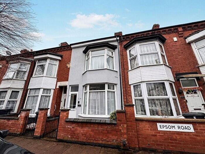 3 Bedroom Terraced House For Sale In Epsom Rd, Leicester, Leicestershire., LE4
