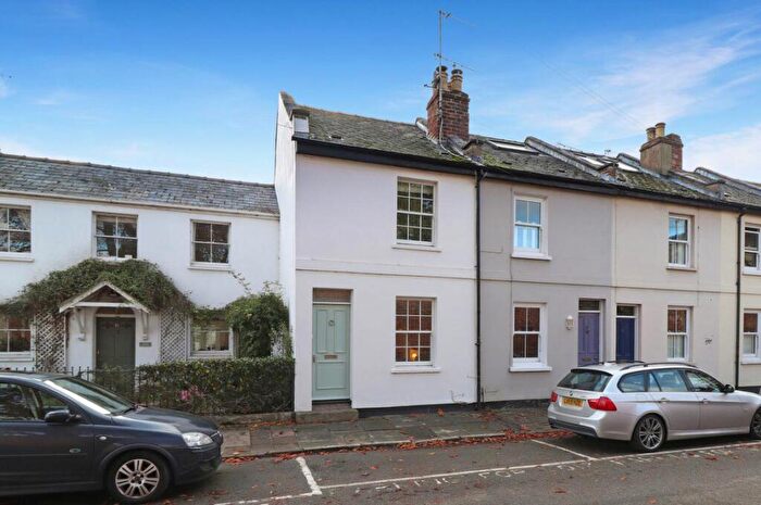2 Bedroom House To Rent In Kew Place, Cheltenham, GL53