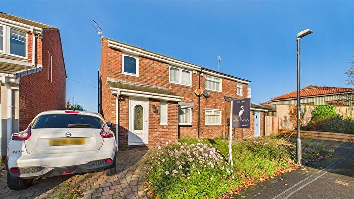 3 Bedroom Semi-Detached House For Sale In Mulgrave Drive, Sunderland, SR6