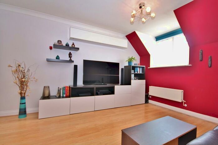 2 Bedroom Apartment To Rent In Century Court, Woking, GU21