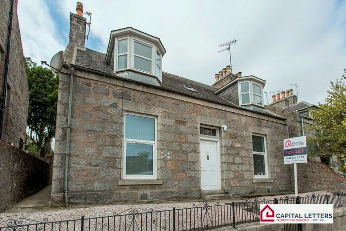 3 Bedroom Flat To Rent In King Street, City Centre, Aberdeen, AB24