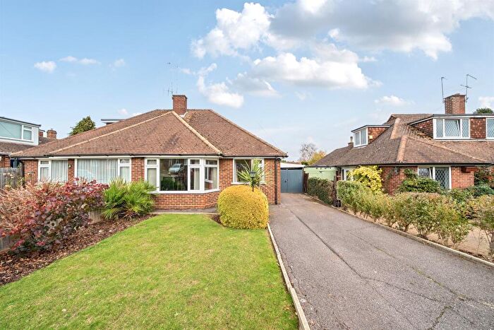 2 Bedroom Semi-Detached Bungalow For Sale In Highway Avenue, Maidenhead, SL6