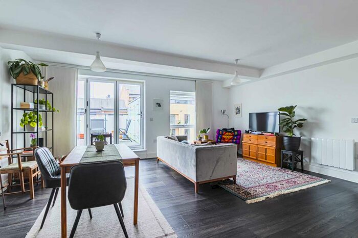 2 Bedroom Penthouse To Rent In The Embankment, Nash Mills Wharf, HP3