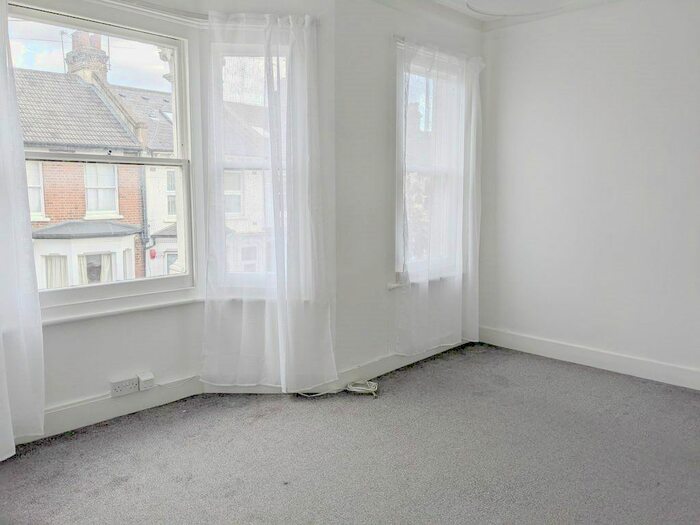 2 Bedroom Flat To Rent In Ravensworth Road, London, NW10