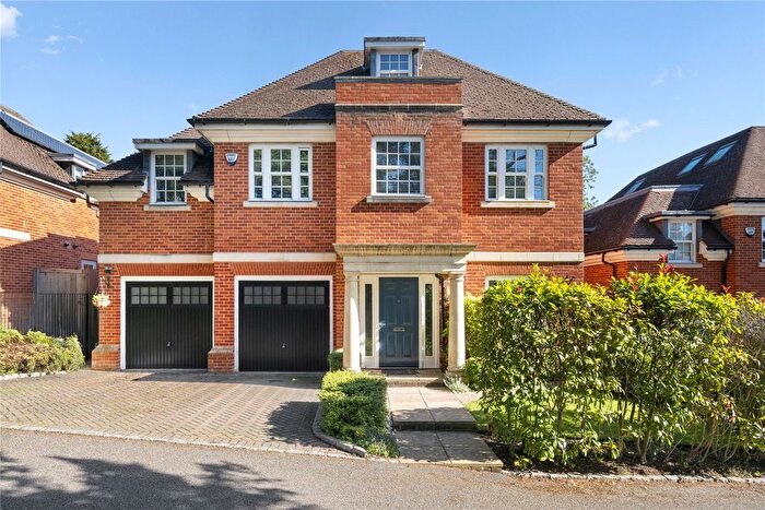 5 Bedroom Detached House To Rent In Wychwood Close, Oxshott, Leatherhead, Surrey, KT22