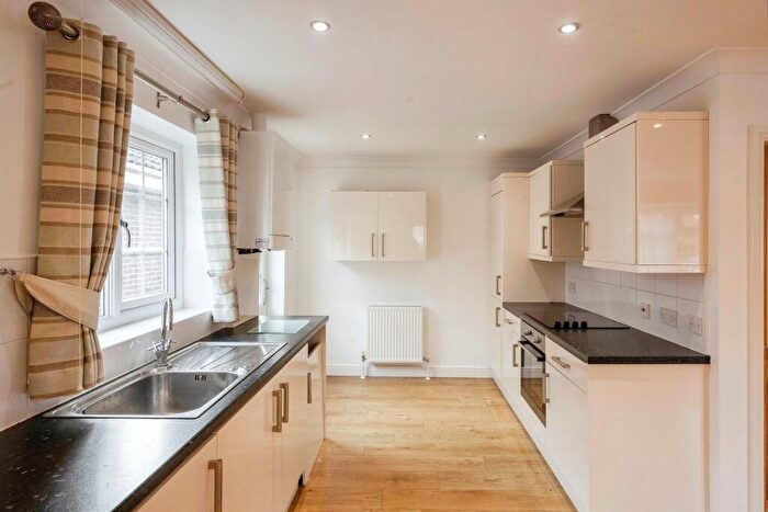 2 Bedroom Detached Bungalow For Sale In Kepple Close, New Rossington, Doncaster, DN11